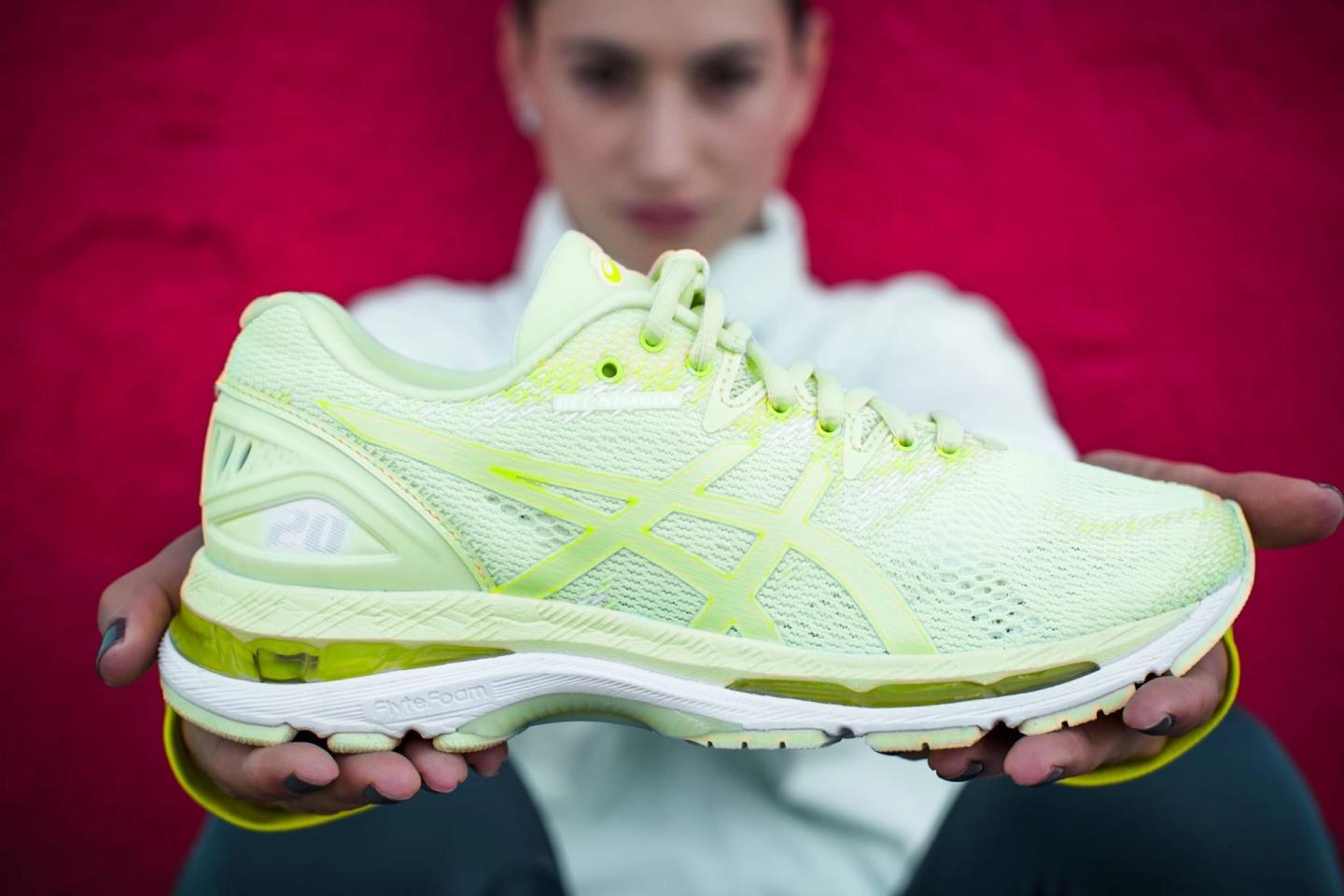 3.GEL-NIMBUS 20