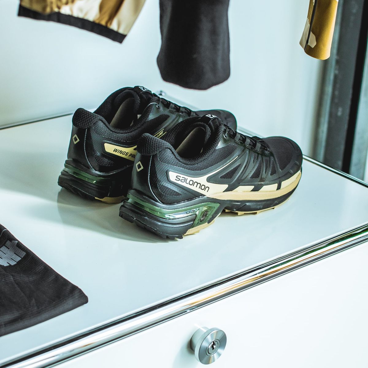 SALOMON WINGS PRO 2 PAR THE BROKEN ARM TRAIL DISTANCE RUNNING STORE