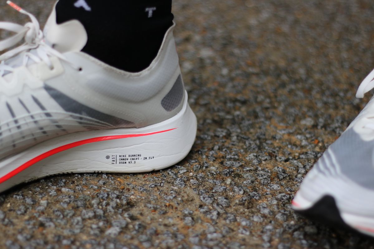 TEST NIKE RUNNING ZOOM FLY, LA CHAUSSURE QUI COURT VITE