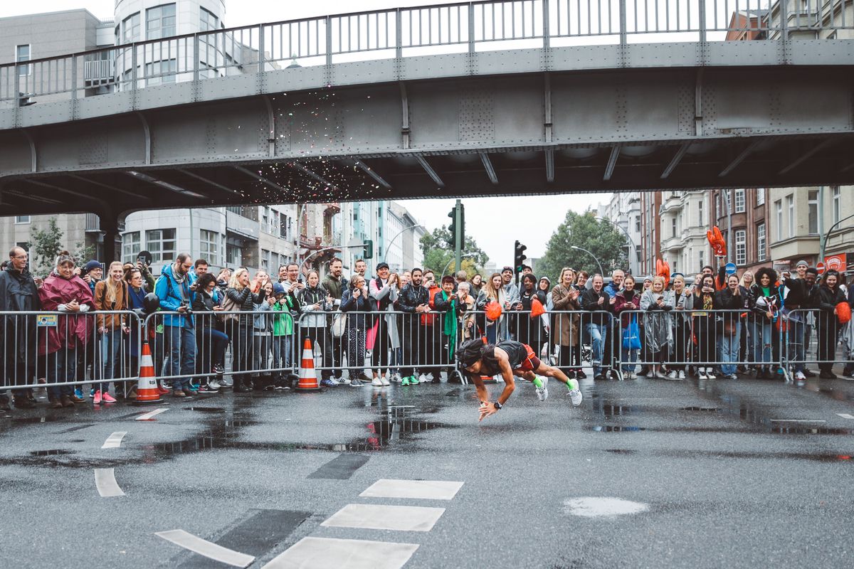 MaxMenning-BTGBerlin-CheeringHub-23