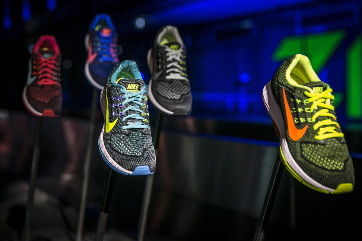 6_1_141105_Nike_Zoom_Structure_first_selection08