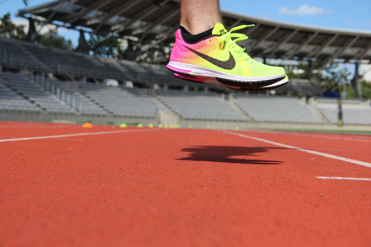NIKE ZOOM STREAK LT 3