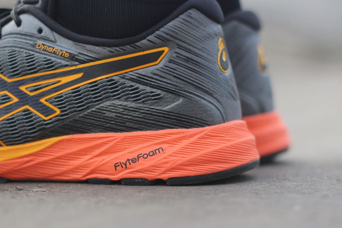 TEST ASICS DYNAFLYTE FLYTEFOAM RUNNING RUN