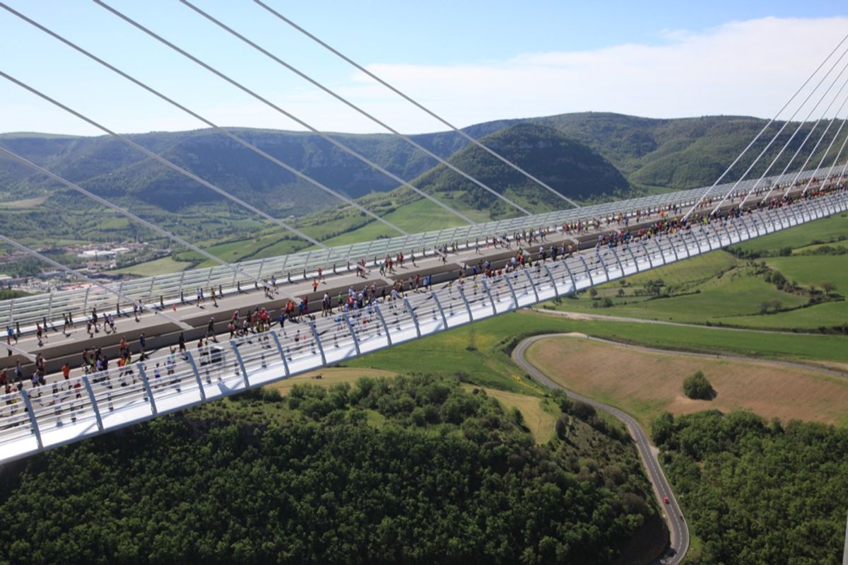 r58_9_viaduc-ymq-0178-course-eiffage-course-eiffage-course-eiffage-2
