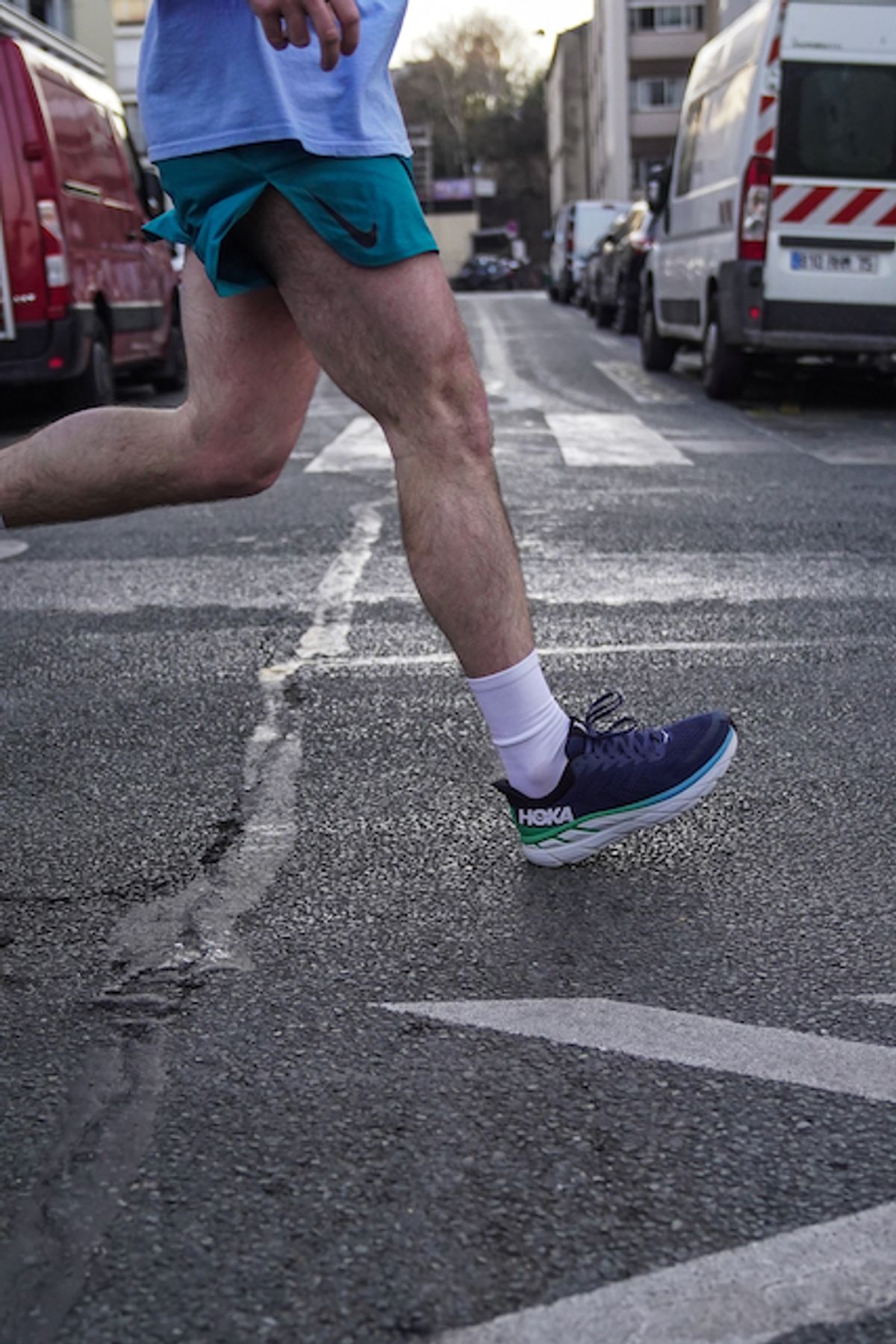 HOKA ONE ONE