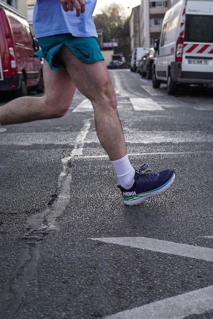 HOKA ONE ONE