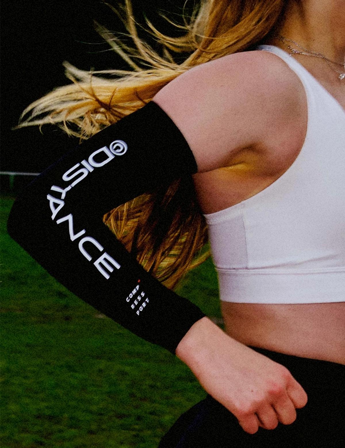 COMPRESSPORT & DISTANCE