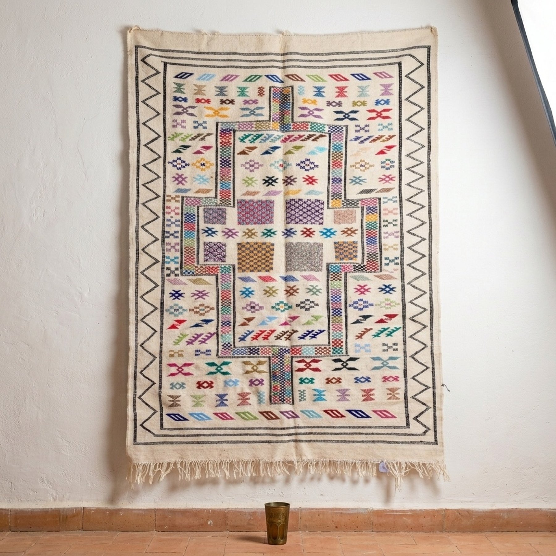 BENI OUARAIN — Handwoven Moroccan rug texture and pattern