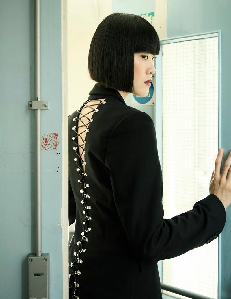 L'Officiel Baltic - Grace Hodgson