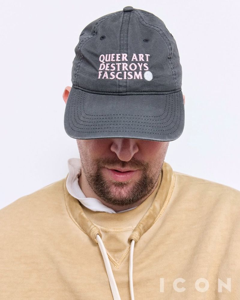 Oliver Hemsley for ICON Spain by Antonio Macarro 2