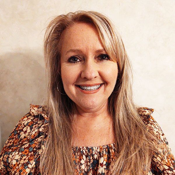 Nancy Csehoski headshot