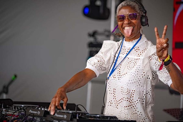 DJ Paulette