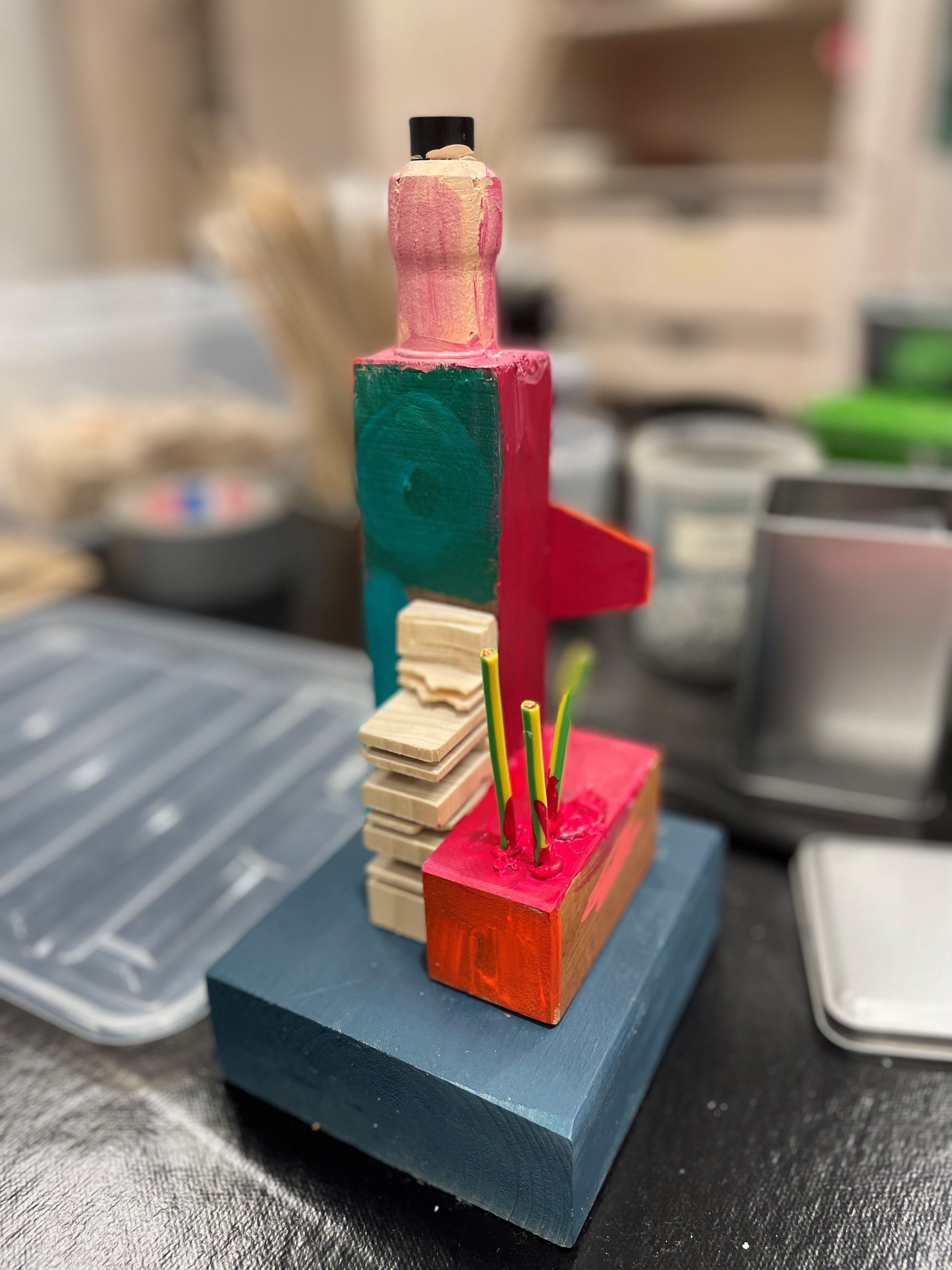 Barnsliga fredagar - Bygg en skulptur