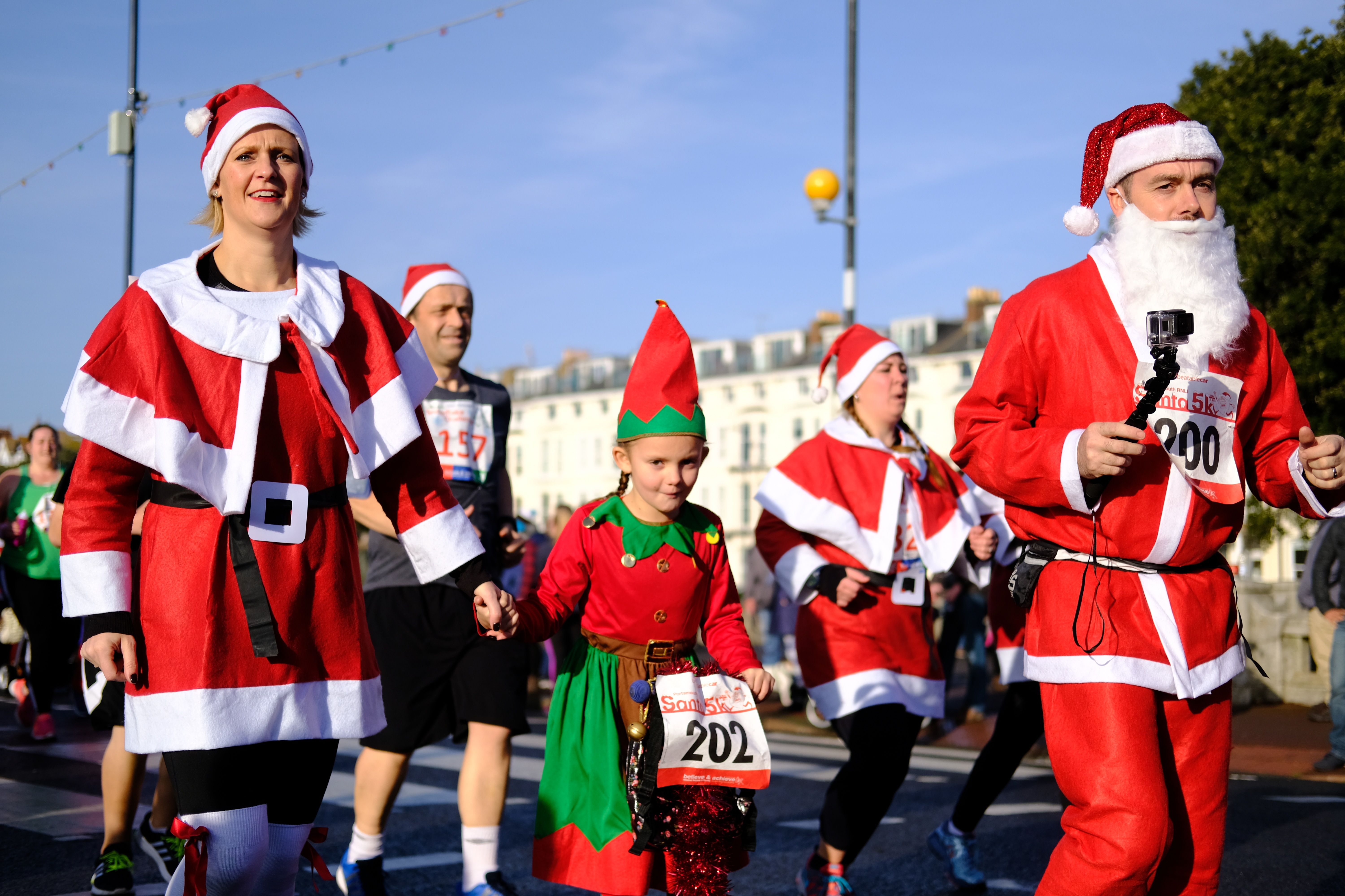 Santa Run - Empowered by Runacademy