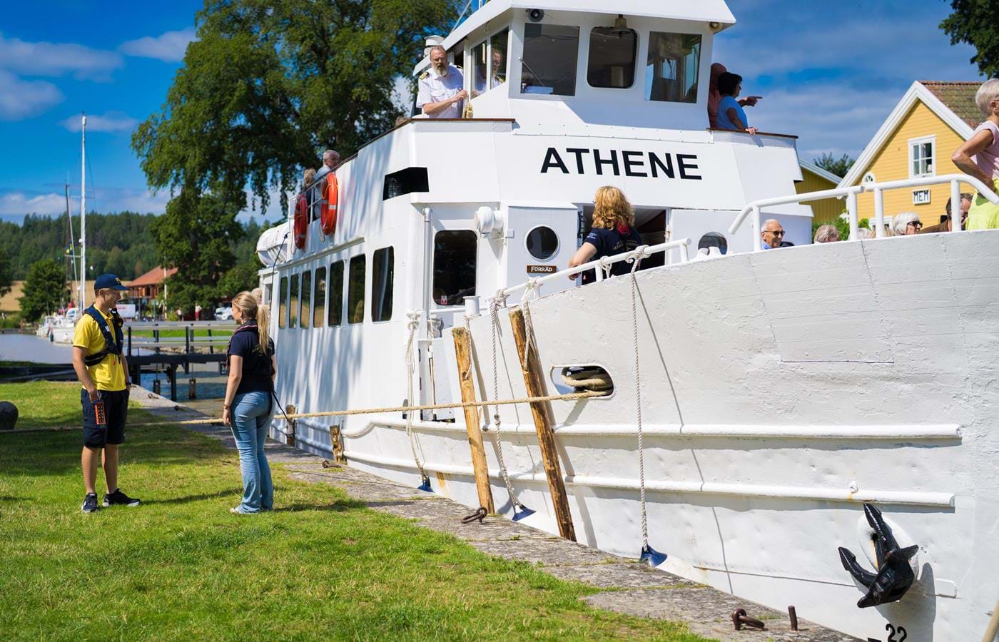 Lilla slussturen - Båttur på Göta kanal