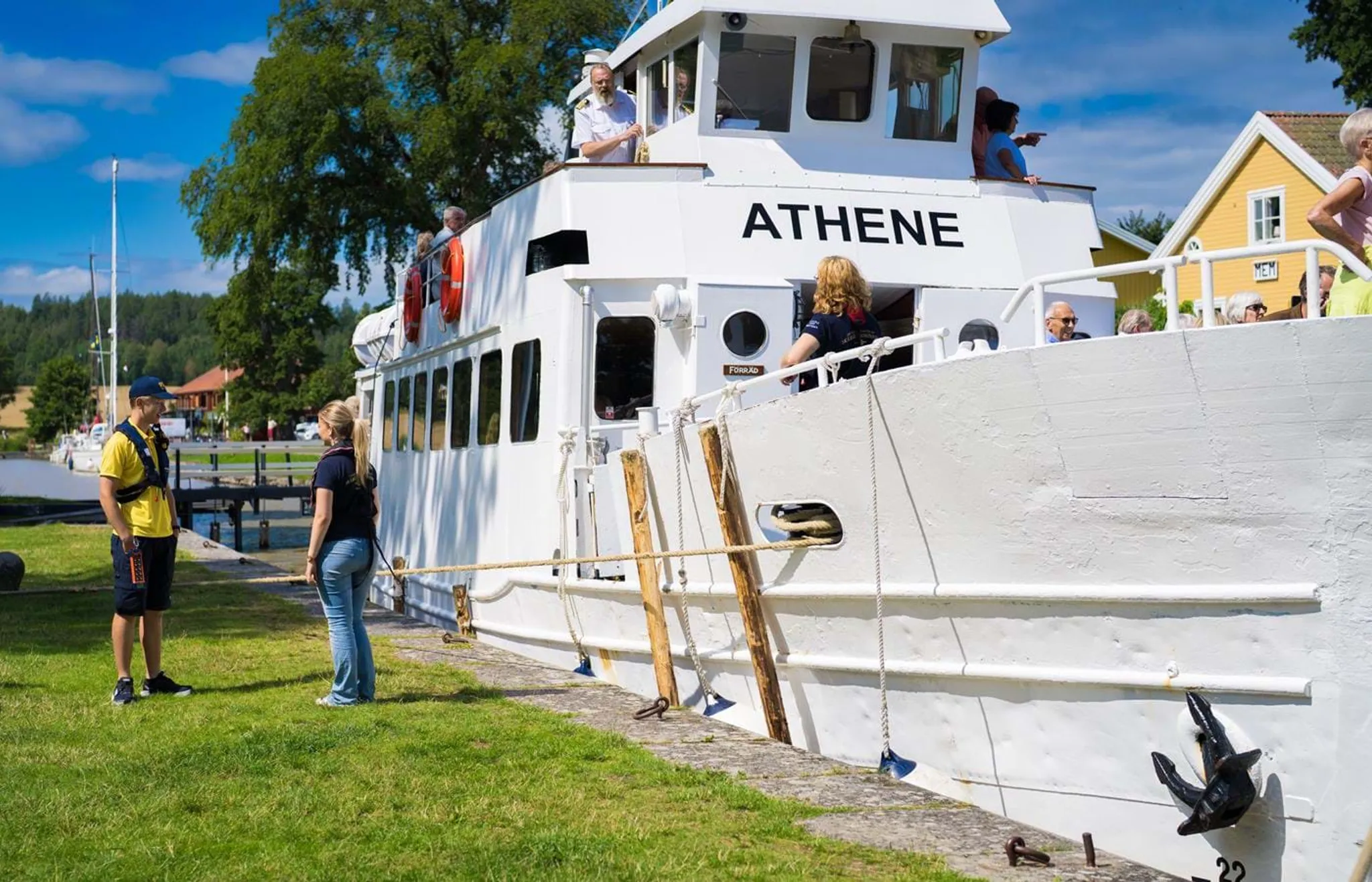 Lilla slussturen - Båttur på Göta kanal
