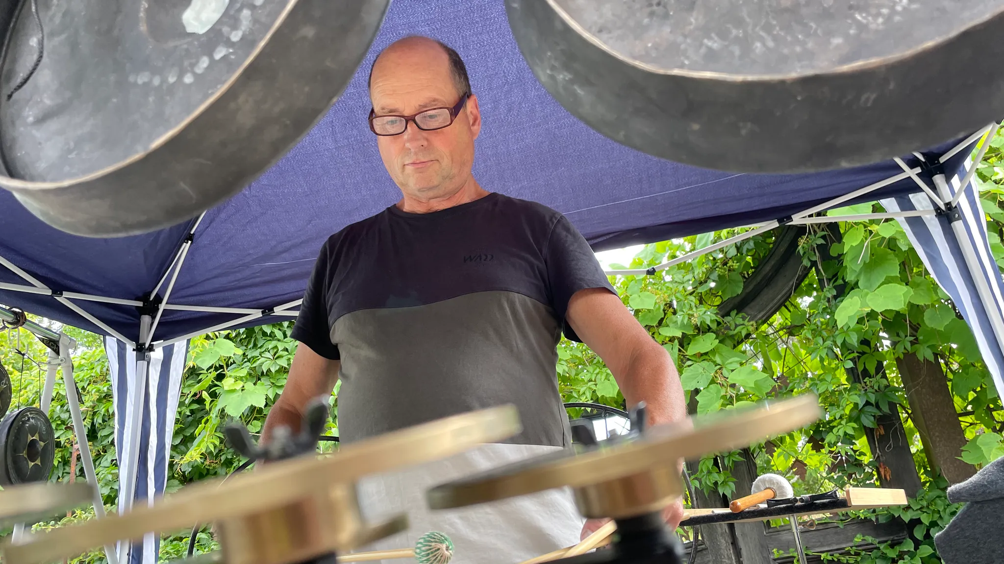 Mindfulness-musik framförd av Anders Dahlsted