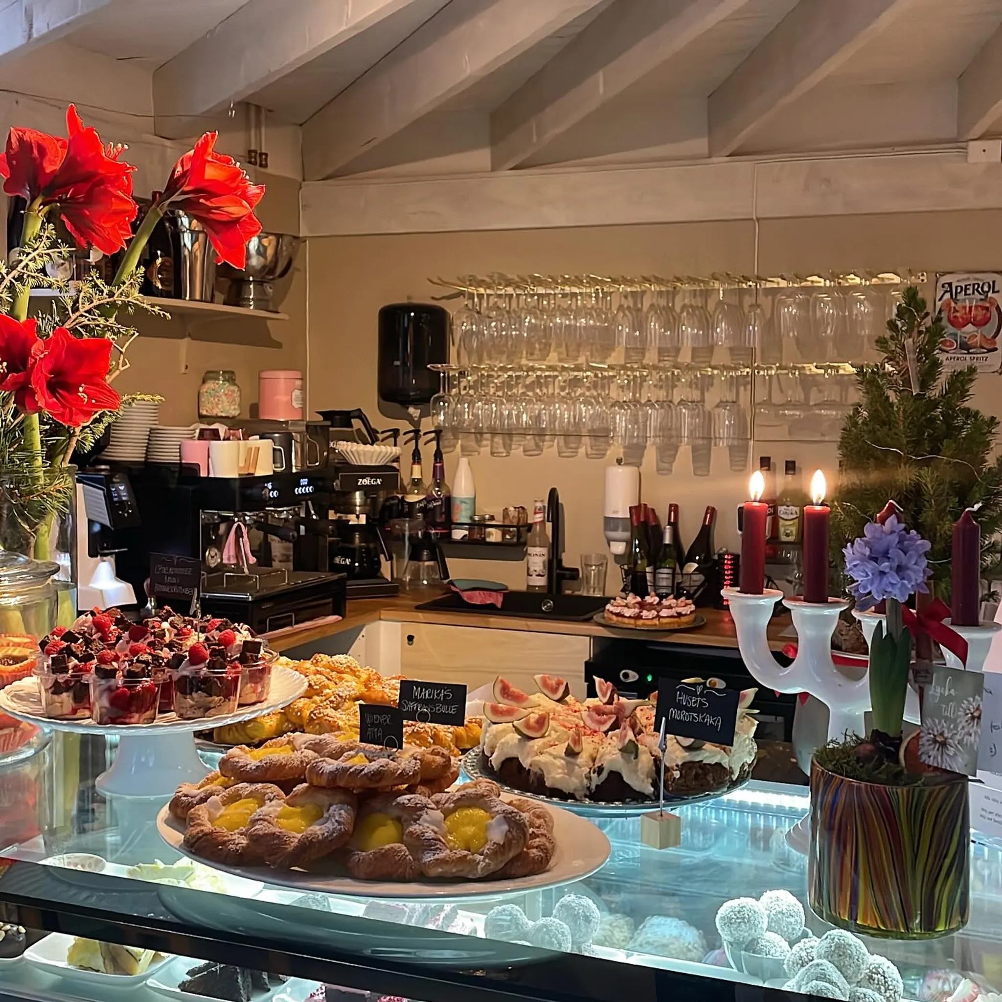 Marikas Café