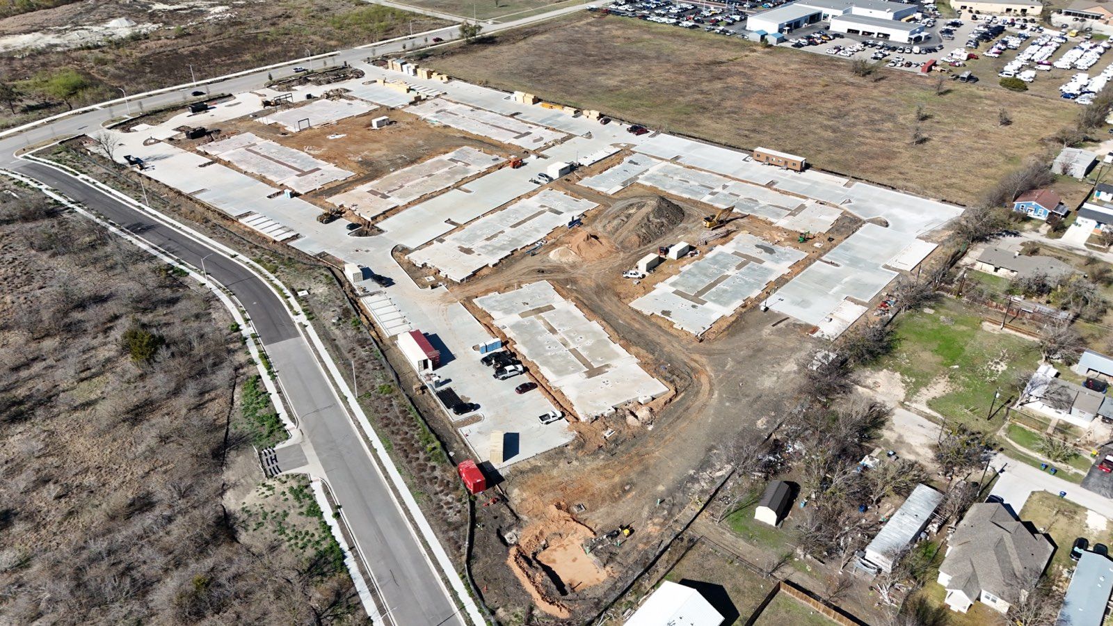 Avelyn Manor, building slabs