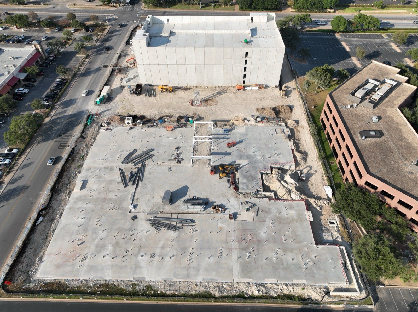 Far West, structural concrete