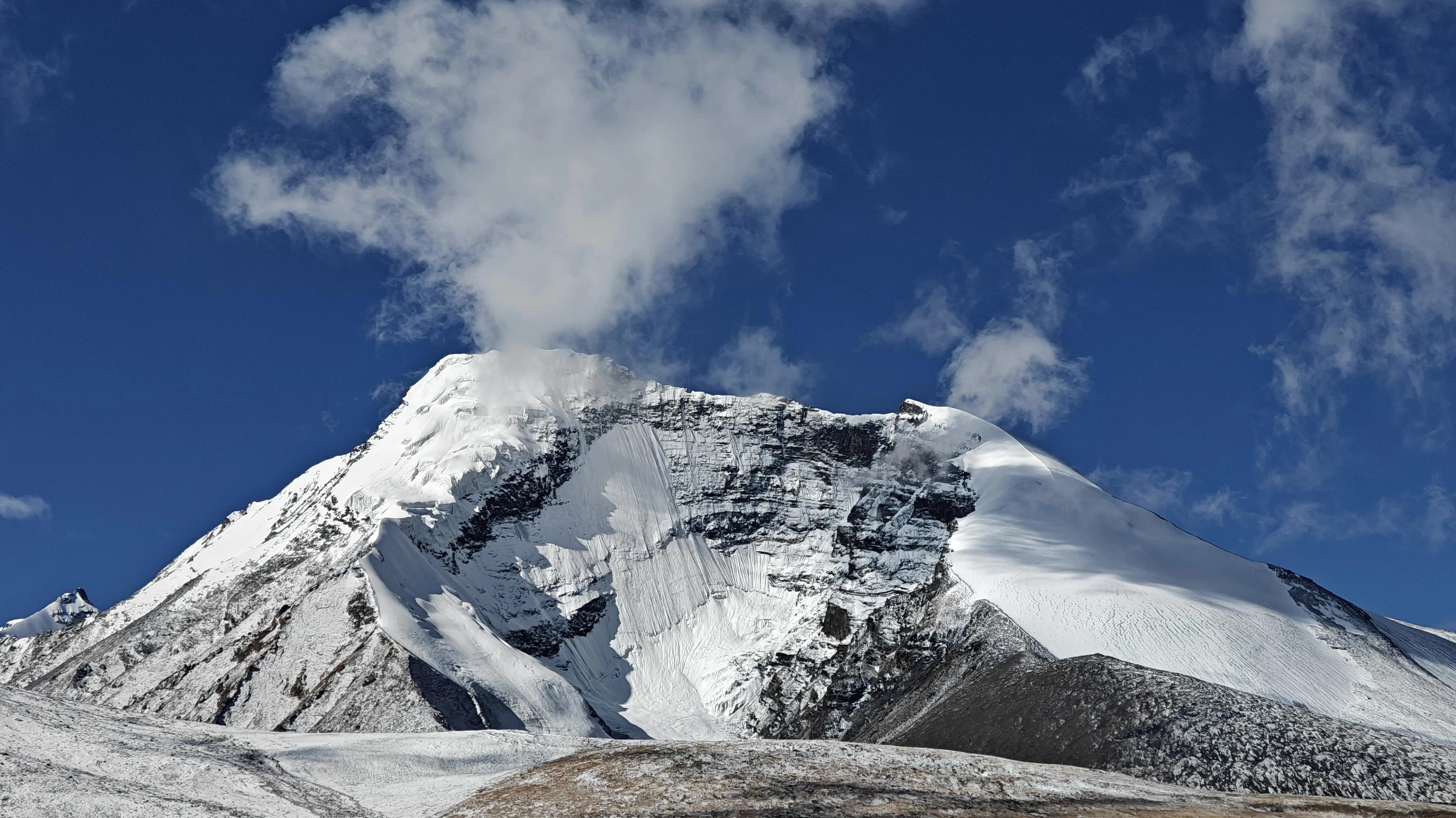 Kang Yatse II (6,200m)