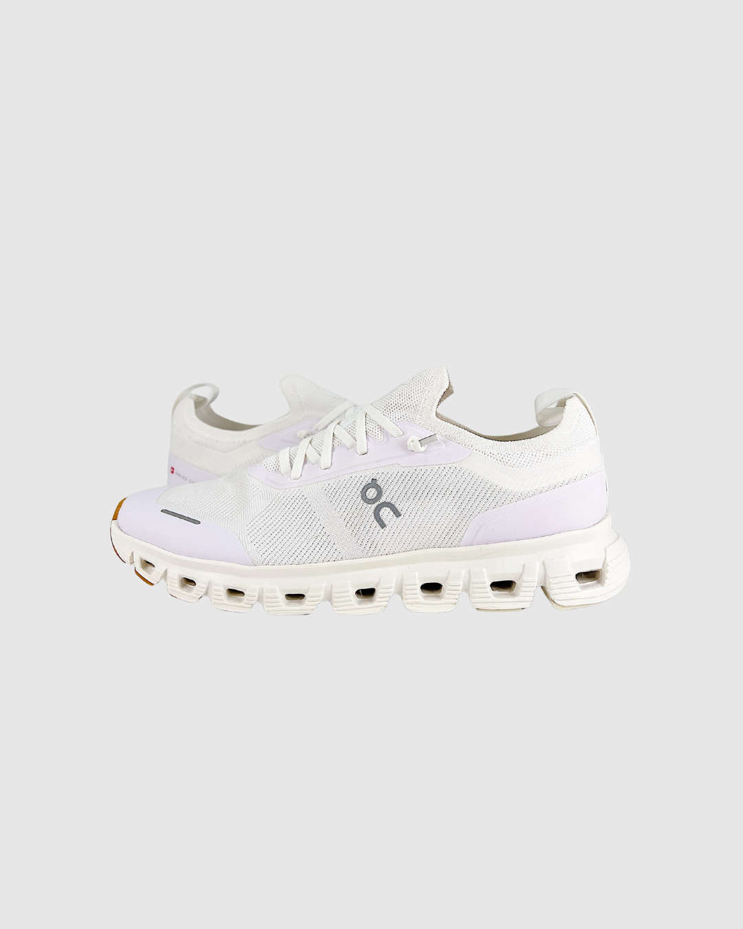 On Cloud 6 Versa Triple White - image 2