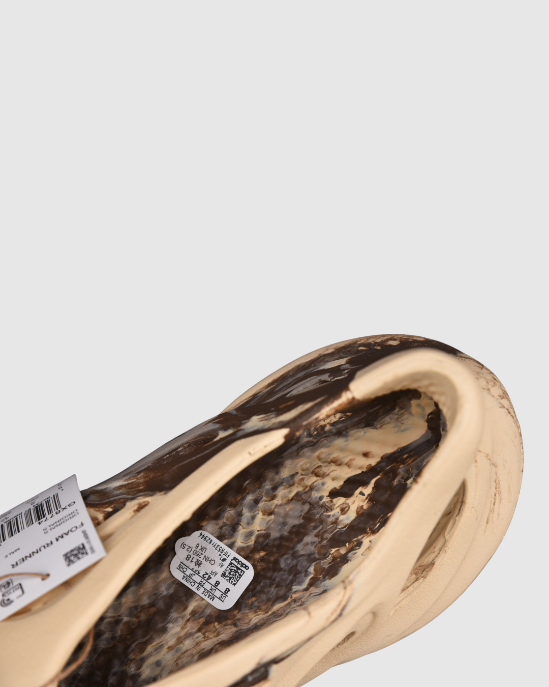 Yeezy Foam Runner "MX Cream Clay" - image 5