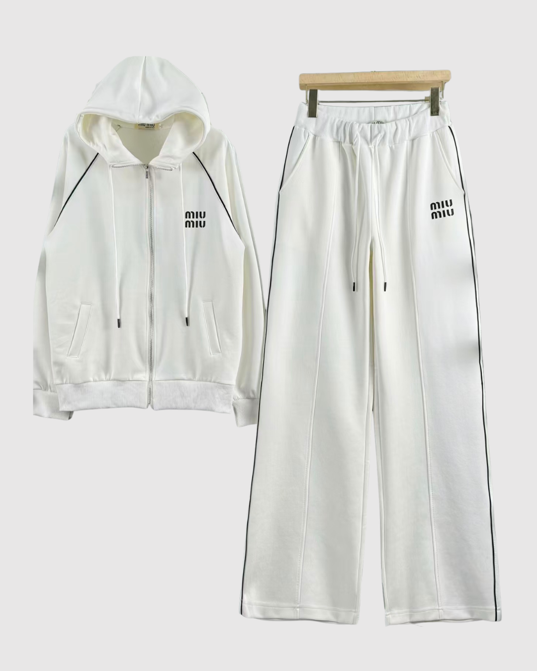 Miu miu "Sports suit white"