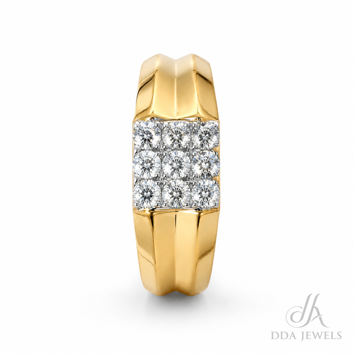 Men’s gold diamond ring with sweeping fluted shoulders and rectangular pavé centre