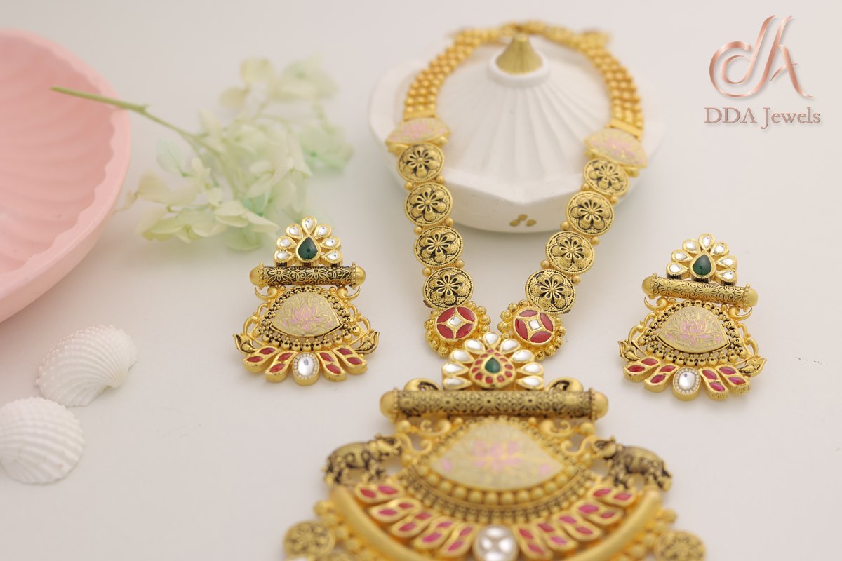 Bridal kundan collar set