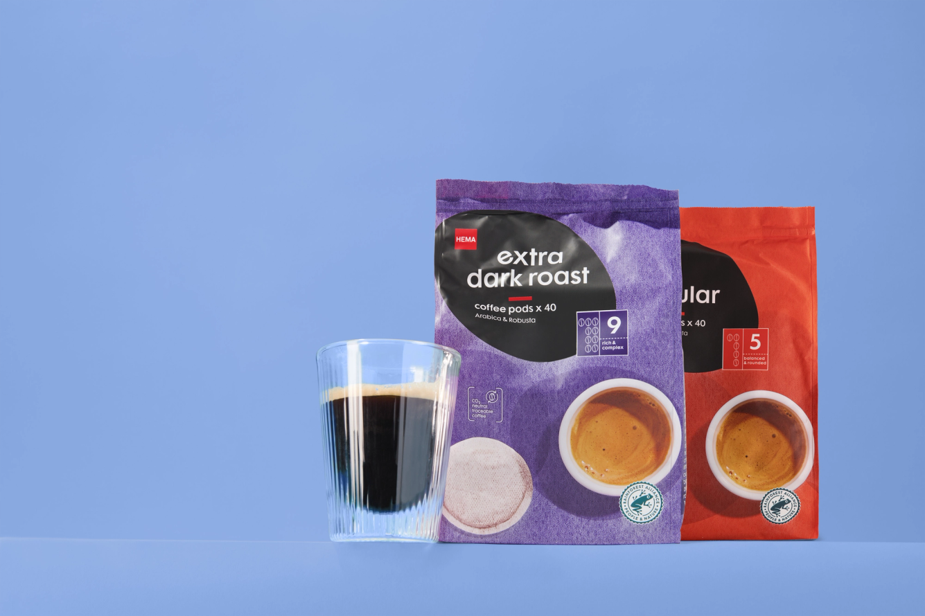 koffievlek verwijderen uit je kleding en het tapijt
