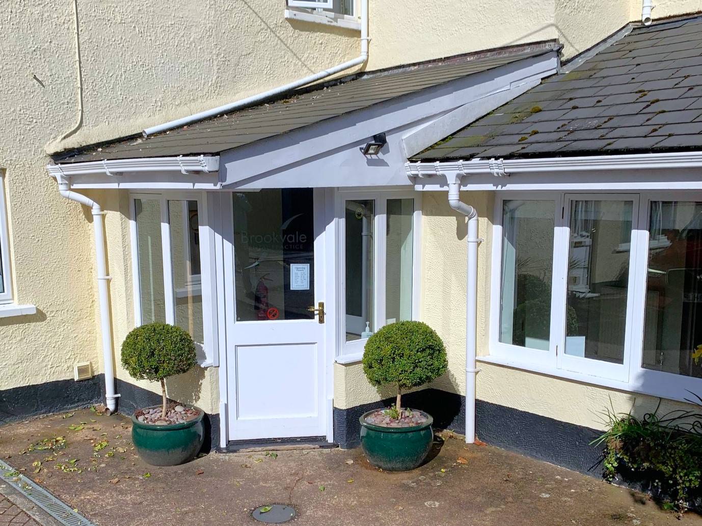 Front of the Brookvale Dental Practice clinic