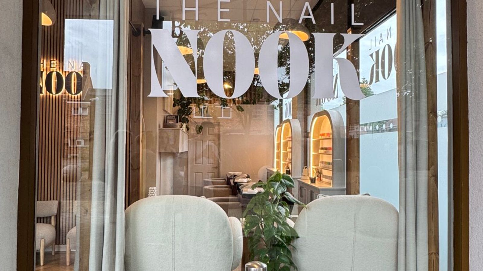 The Nail Nook Opens at Bell Court