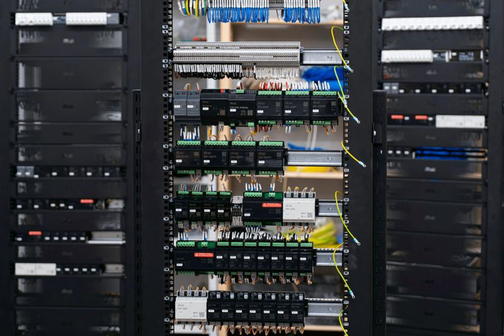 Heron secures $60M to scale grid hardware