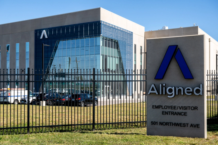 BlackRock group closes $40B Aligned data-centre deal