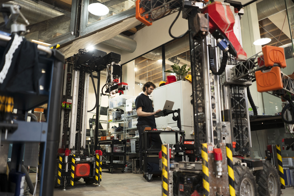 Monumental raises $32M to sell walls instead of robots
