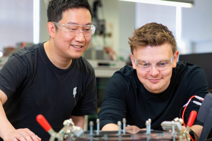 Gaussion raises £21M for faster battery charging
