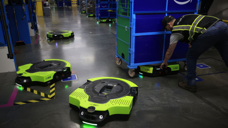 Amazon unveils language-capable Proteus warehouse robot