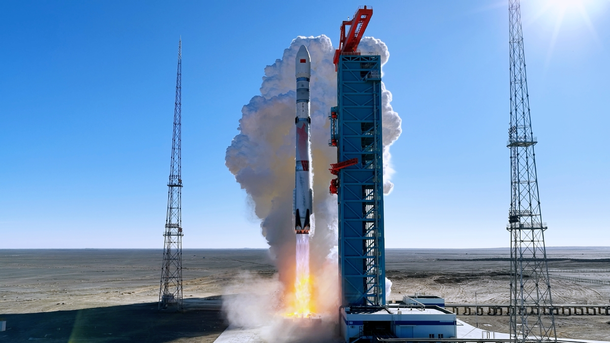 China’s reusable rocket test raises the space-cost stakes
