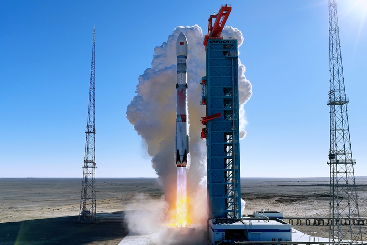 China’s reusable rocket test raises the space-cost stakes