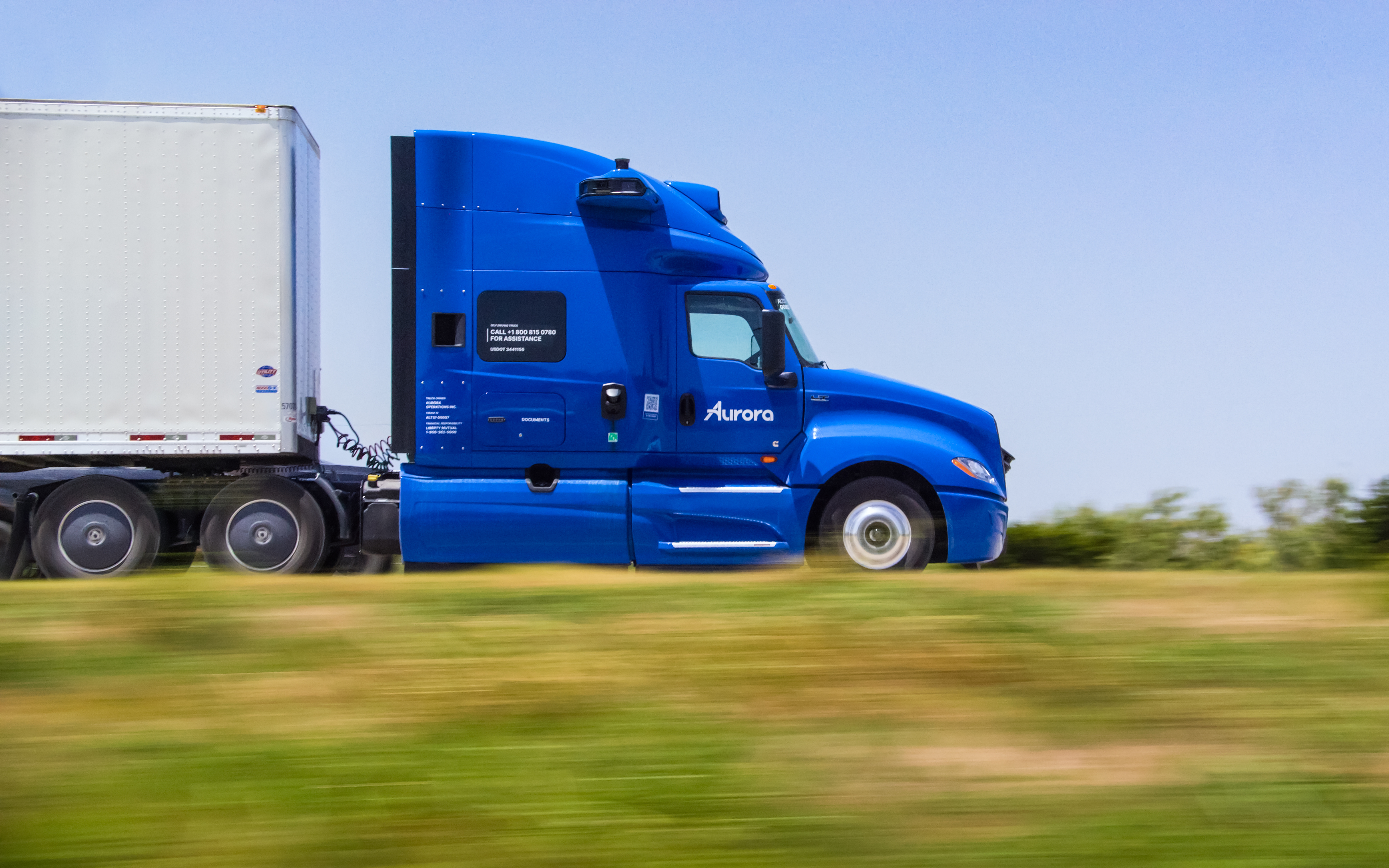 Aurora halves hardware cost for driverless trucks