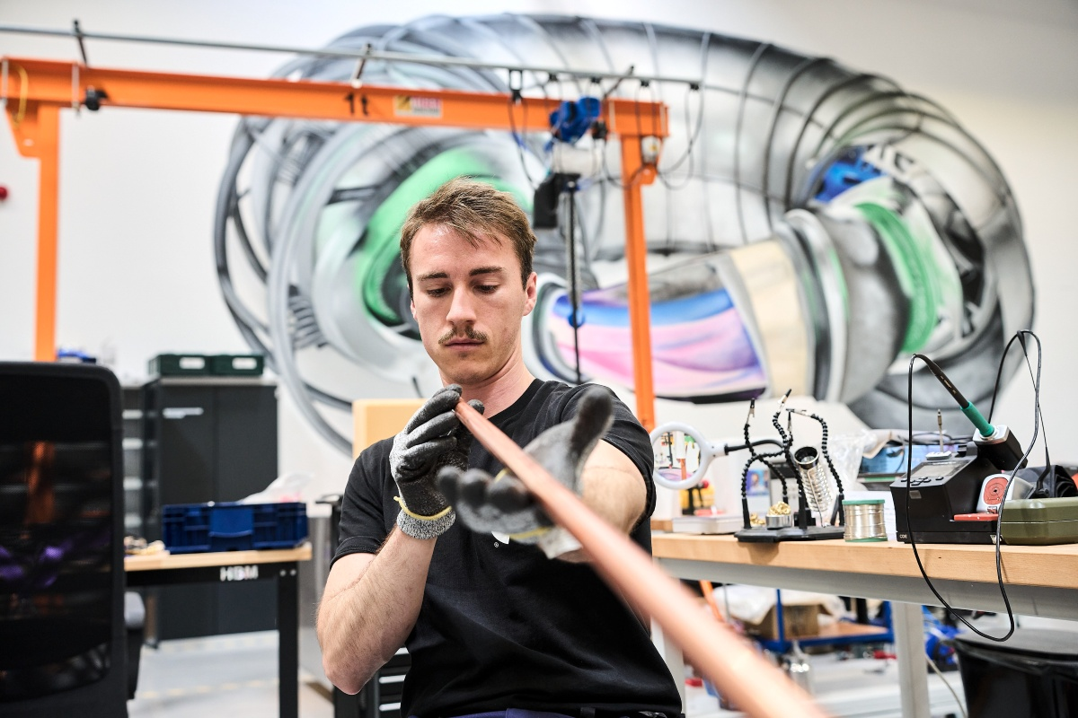 Proxima raises €411M as Google backs fusion power