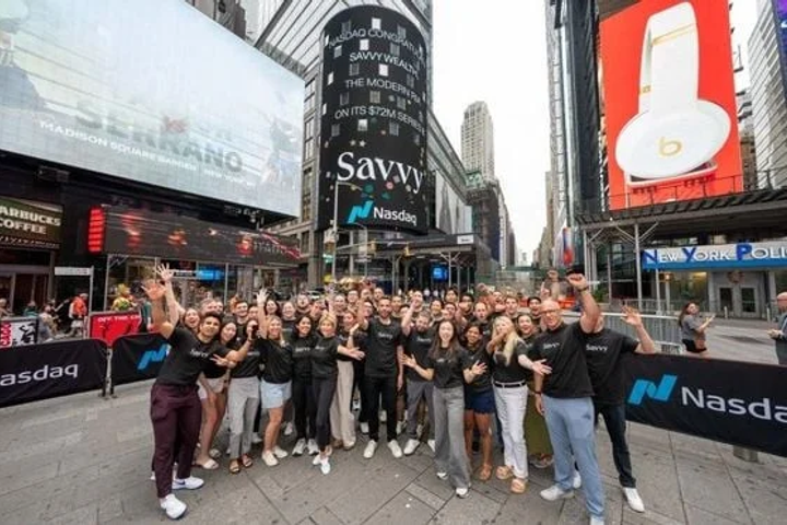 Savvy Wealth raises $100M for AI-native wealth management