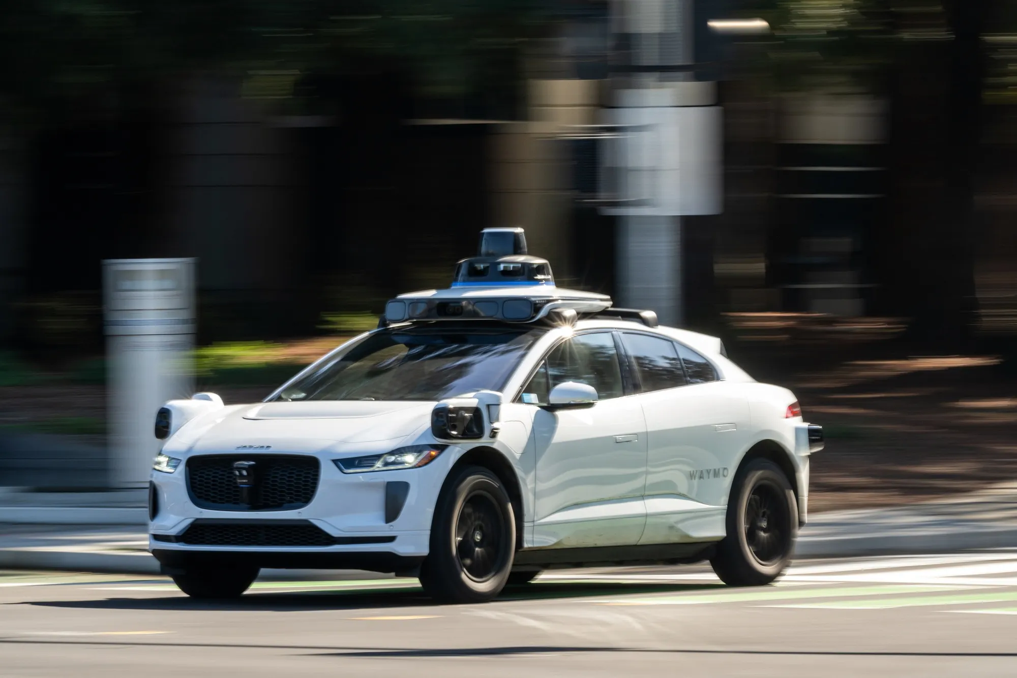 Waymo and Uber end Phoenix robotaxi tie-up