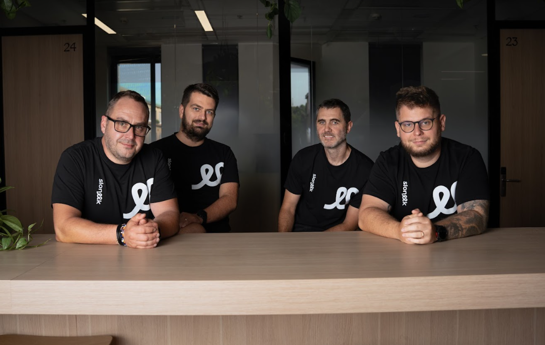 Sloneek’s $6M raise shows HR software turning into AI agents