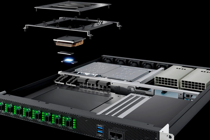 iPronics Raises $125M for AI Optical Switching