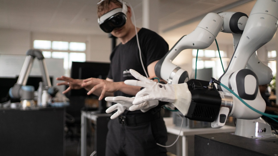 Physical Intelligence shows the robotics race is moving to robot brains