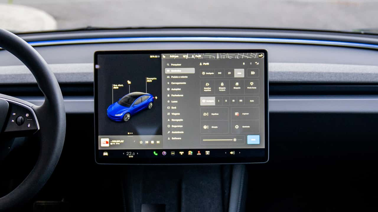 Connected Cars Expose Driver Data to Ad Tech