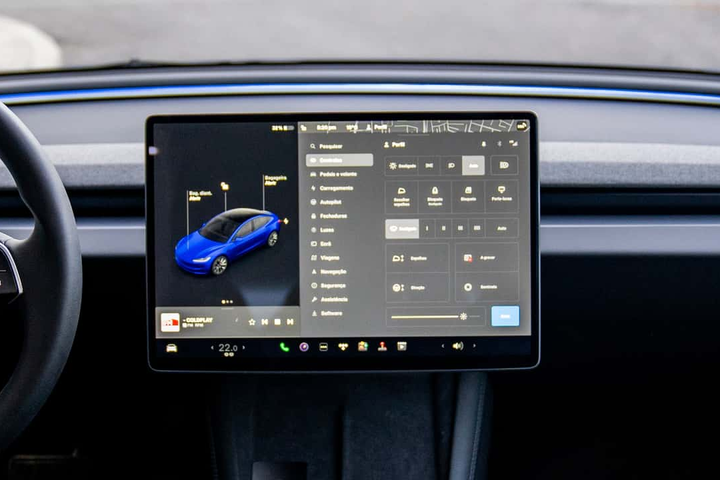 Connected Cars Expose Driver Data to Ad Tech