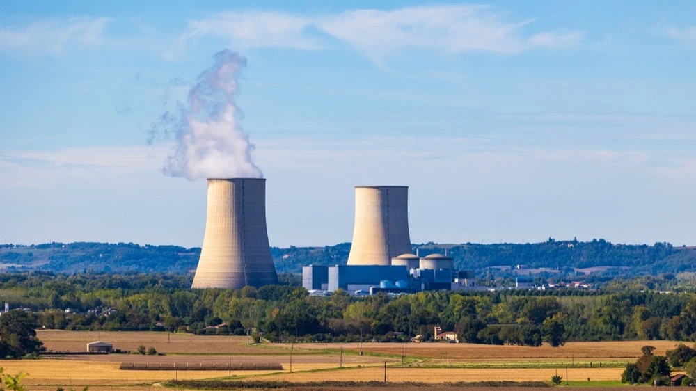 Standard Nuclear cuts its IPO as public markets test nuclear valuations